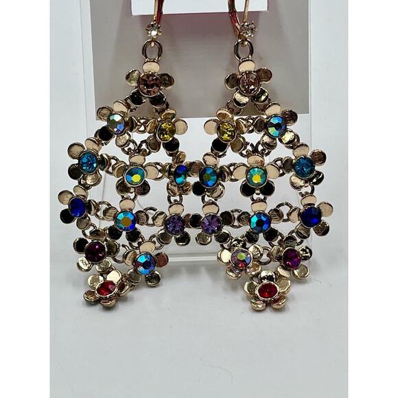 Betsey Johnson Gold Tone Love Fest
Flower & Crystal Chandelier Drop
Earrings New - Picture 2 of 11